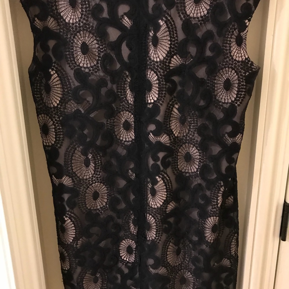 Little black dress - Picture 2 of 2